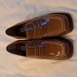 Steve Madden Nyomi Block Heel Loafers